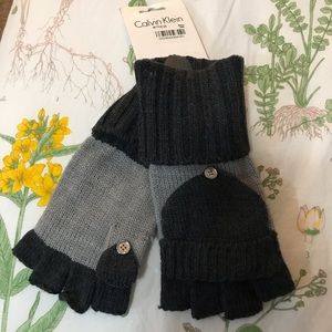 NWT Calvin Klein Mittens